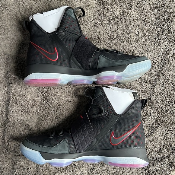 Nike Lebron 14 Mens Size 11.5 style # 852405-004. - Picture 2 of 8